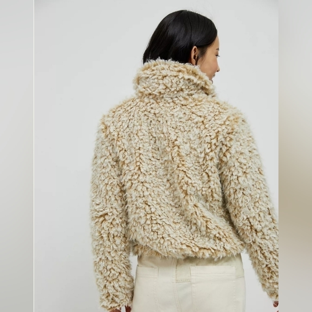 Anthropologie Brenna Shaggy Faux Fur Coat Size Small Boho Toggle Beige Taupe - Picture 9 of 15